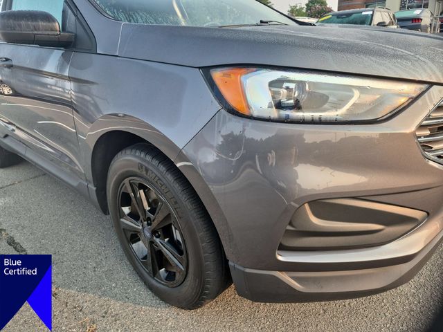 Used 2022 Gray Ford SE image 9