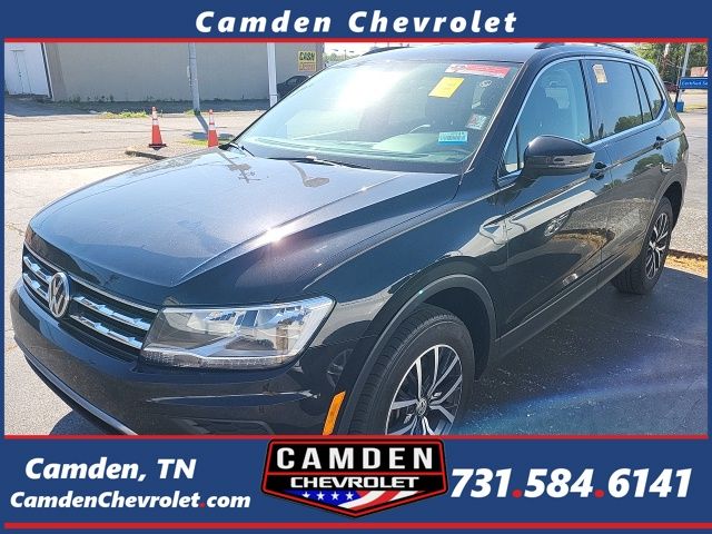 Deep Black 2019 Volkswagen Tiguan SE 4Motion SUV / Crossover All-Wheel Drive 8-Speed Automatic