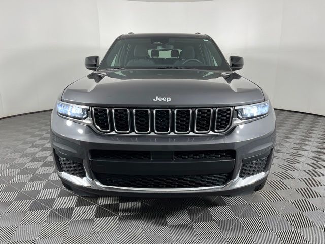 Certified Used 2024 Gray Jeep Laredo image 3
