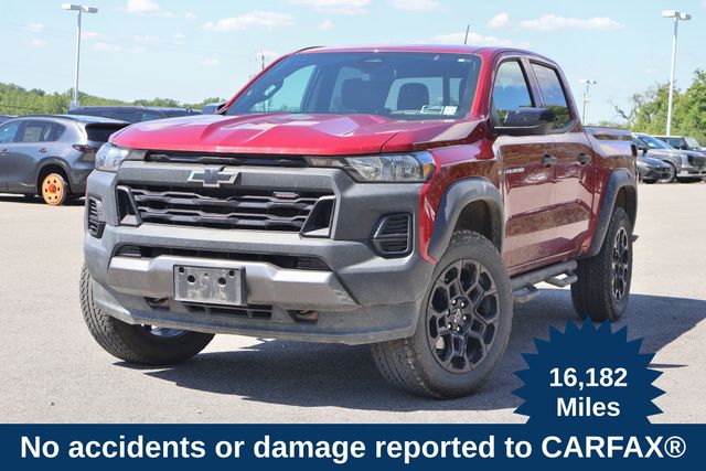 Radiant Red Tintcoat 2026 Chevrolet Colorado Pickup Truck Four-Wheel Drive 8-Speed Automatic