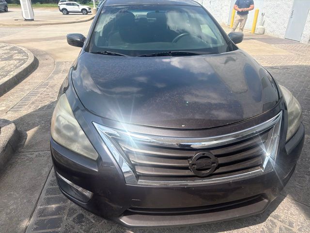 Used 2013 Nissan Altima Sedan
