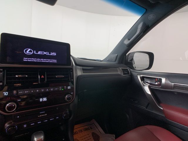 2022 Lexus GX 460 17