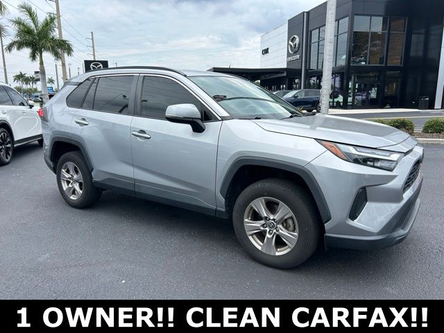 2022 Toyota RAV4 XLE FWD