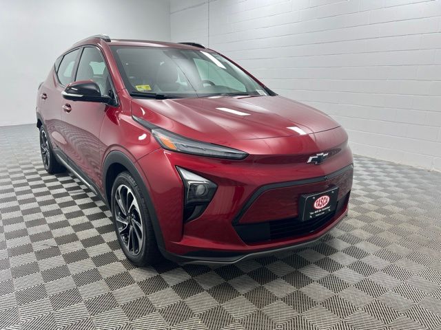 Radiant Red Tintcoat 2023 Chevrolet Bolt EUV Hatchback Front-Wheel Drive 1-Speed Automatic