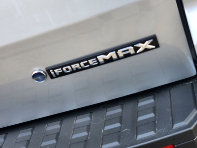 2026 Toyota 4Runner i-FORCE MAX Hybrid TRD Off Road Premium - 8
