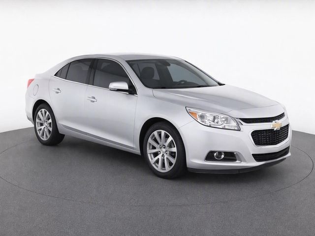 Silver Ice Metallic 2016 Chevrolet Malibu Sedan Front-Wheel Drive 6-Speed Automatic Overdrive