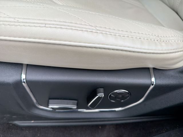 Used 2020 White Ford Platinum image 15
