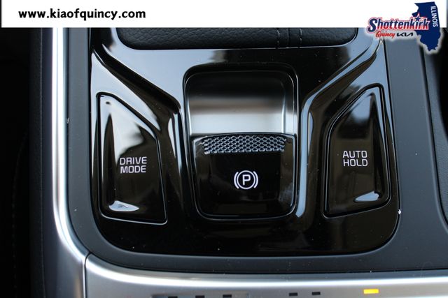 New 2026 Kia Carnival MPV Van