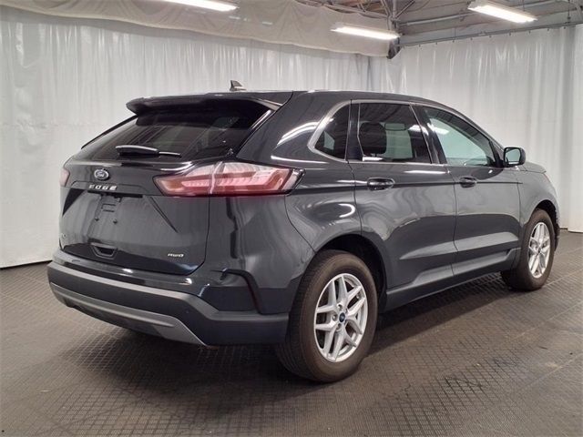 2021 Ford Edge