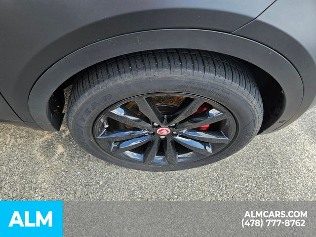 2020 Jaguar E-PACE R-Dynamic SE photo 13