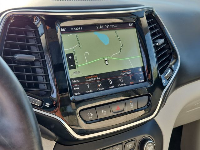 2019 Jeep Cherokee - Image 25