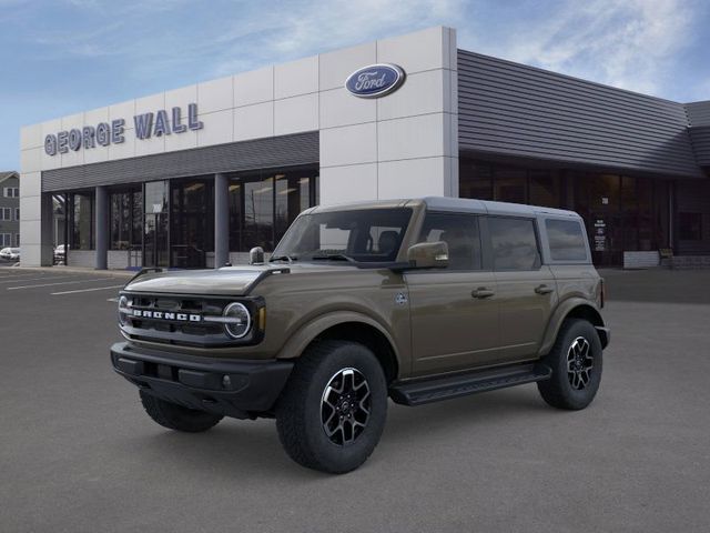 2025 Ford Bronco Outer Banks 4-Door 4WD