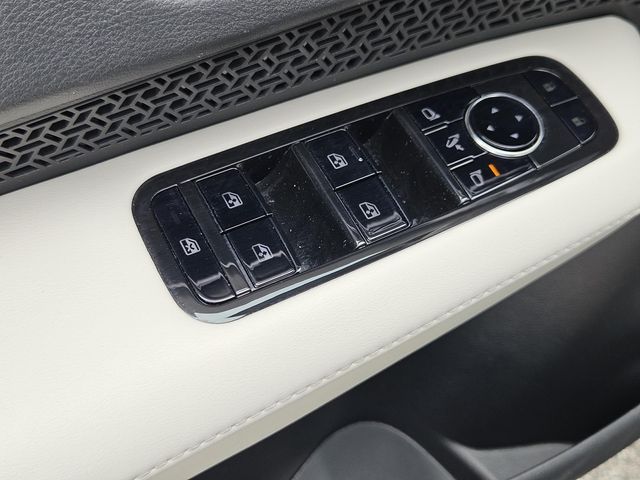 Used 2024 Nissan Ariya SUV
