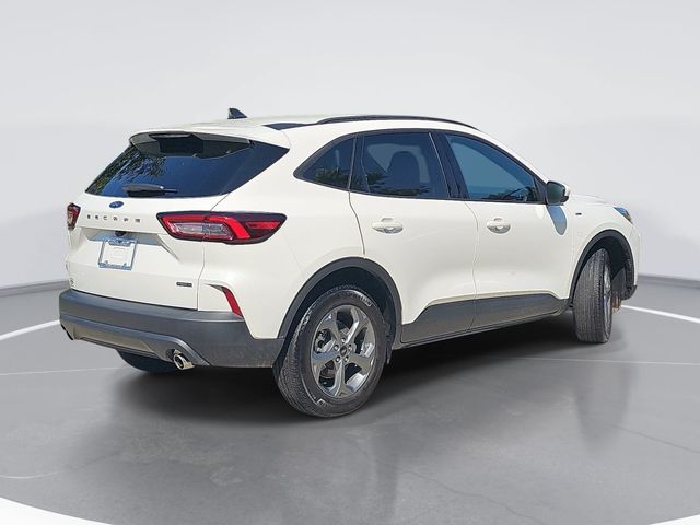 Used 2025 White Ford ST-Line Select image 3