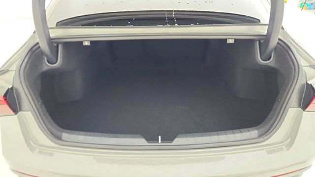 2026 Kia K5 GT-Line - Photo 33