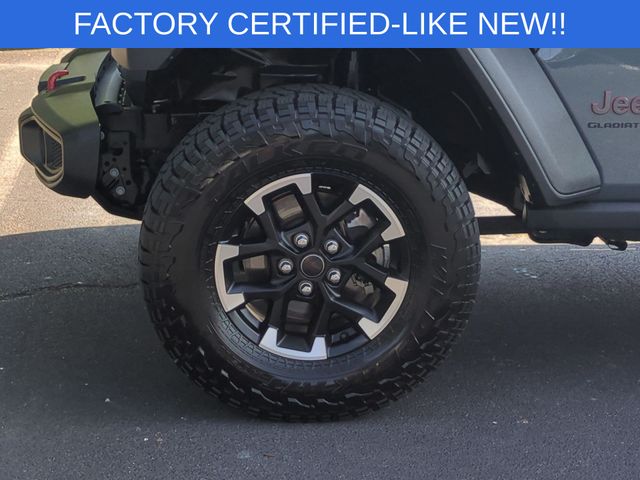 Used 2025 Gray Jeep Rubicon image 10