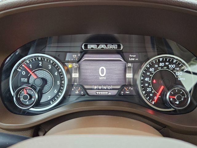 2020 Ram 1500 Laramie Crew Cab 4x4 5'7" Box