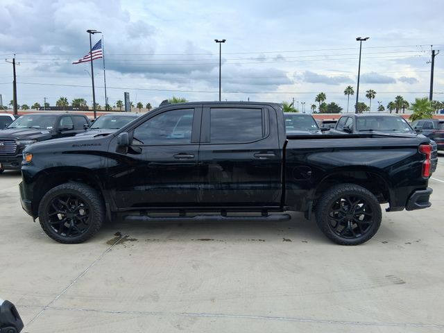 Used 2022 Black Chevrolet Custom image 4