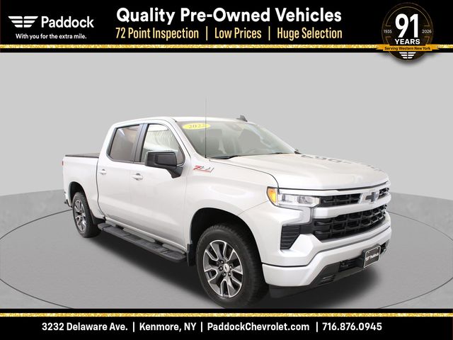 Silver Ice Metallic 2022 Chevrolet Silverado 1500 Pickup Truck Four-Wheel Drive Automatic