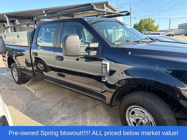 Used 2021 Blue Ford XL image 11