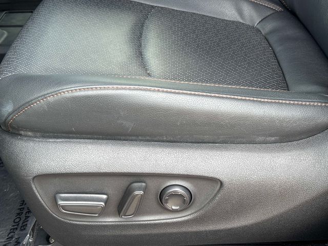 Used 2025 Black Toyota Platinum image 30