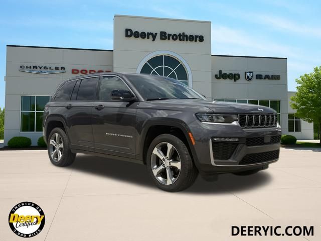 Baltic Gray Metallic Clearcoat 2026 Jeep Grand Cherokee SUV / Crossover Four-Wheel Drive 8-Speed Automatic