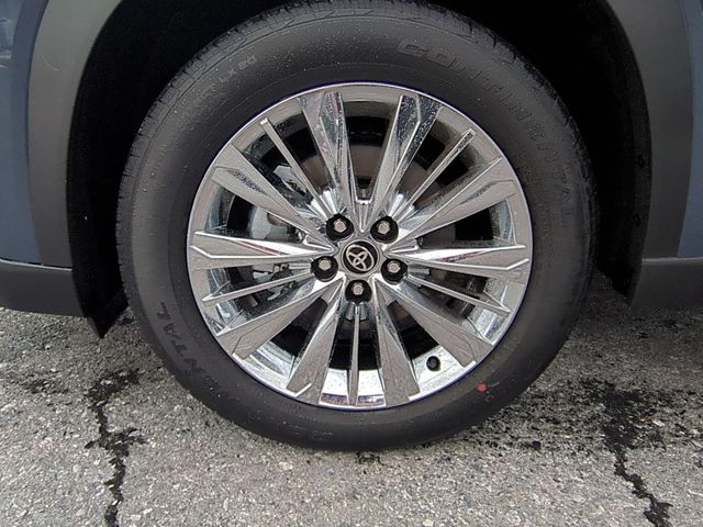 used 2026 Toyota Grand Highlander car, priced at $55,411