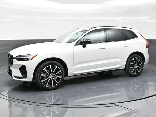 2025 Volvo XC60  photo