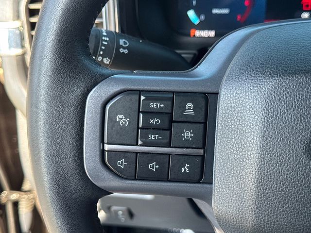 Used 2023 Gray Ford Lariat image 29
