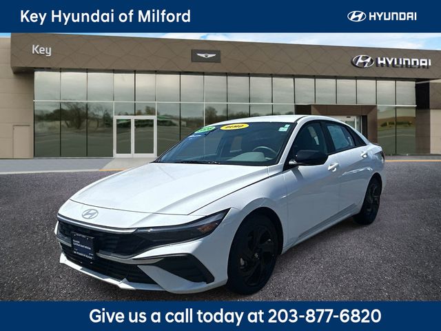 Serenity White 2026 Hyundai Elantra Sedan Front-Wheel Drive Continuously Variable Transmission