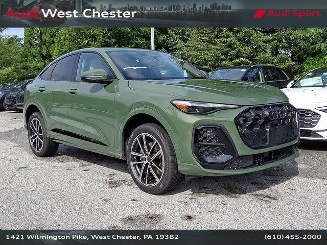 District Green Metallic 2026 Audi Q5 Sportback Sedan All-Wheel Drive 7-Speed Automatic