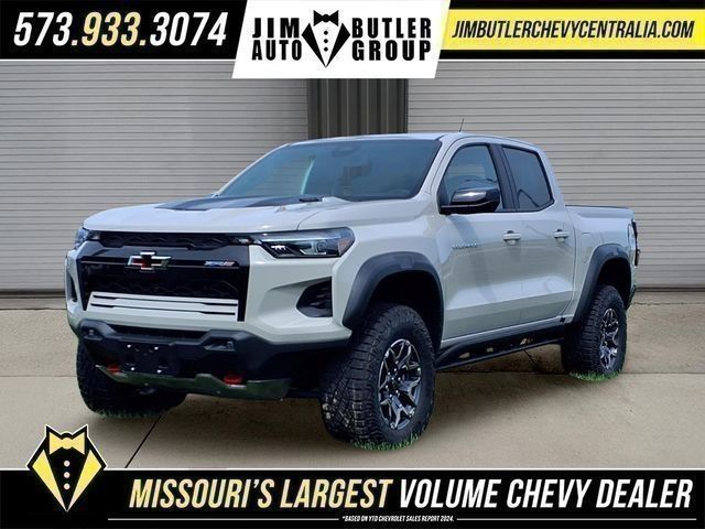 White Sands 2026 Chevrolet Colorado Pickup Truck Four-Wheel Drive 8-Speed Automatic