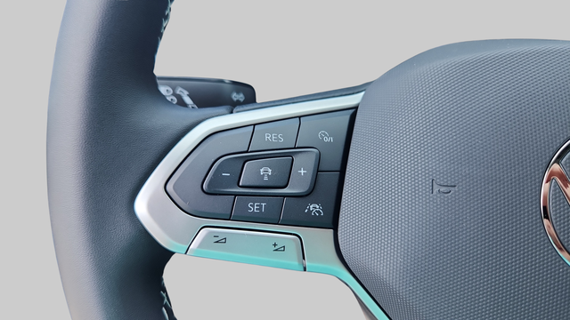 2025 Volkswagen Taos