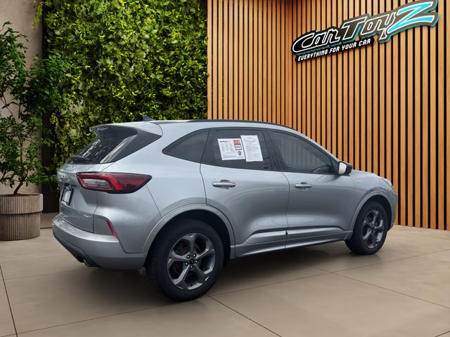 2023 FORD ESCAPE ST-LINE • AWD • ECOBOOST CLEAN CARFAX • 1 OWNER HEATED SEATS • HEATED STEERING WHEEL • REMOTE START • FORD CO-PILOT360 Thumbnail