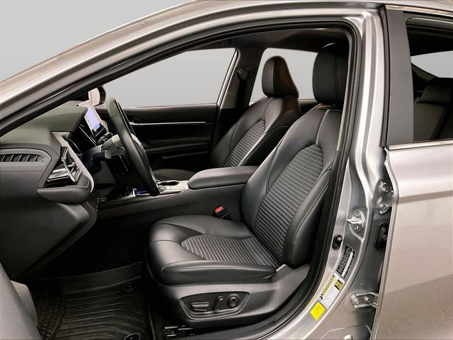 2023 Toyota Camry SE Silver at Sutliff Volkswagen
