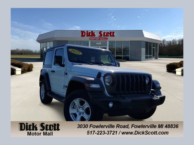Bright White Clearcoat 2023 Jeep Wrangler SUV / Crossover Four-Wheel Drive 8-Speed Automatic