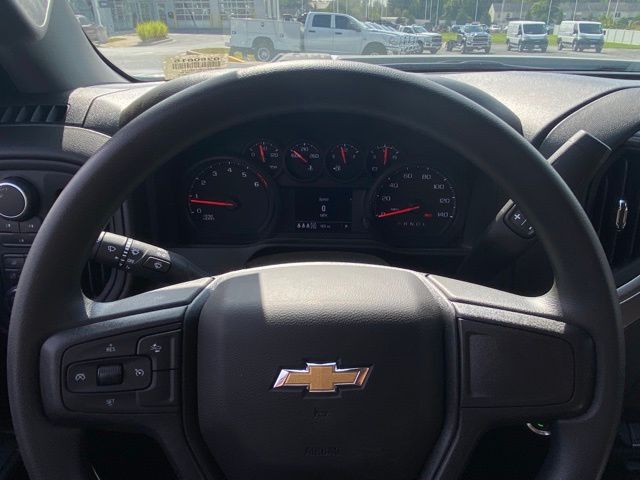 new 2025 Chevrolet Silverado 3500HD car, priced at $64,400