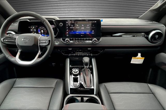 View vehicle photo 5