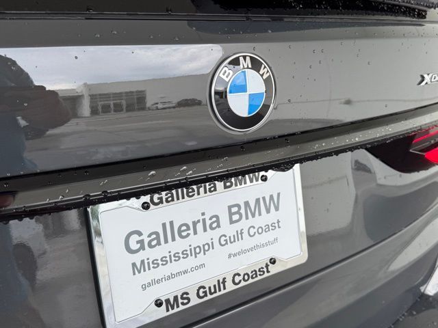 2026 BMW X7 40i - Photo 12