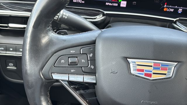 Used 2022 White Cadillac Sport image 23