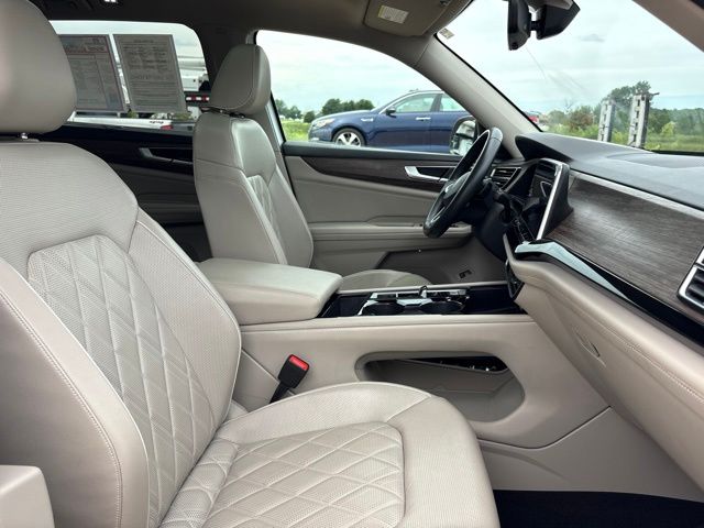 Used 2024 Volkswagen Atlas SUV