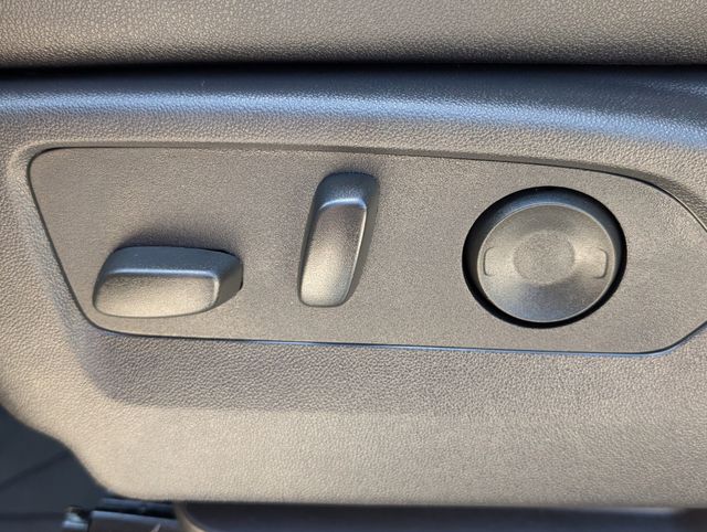 Certified Used 2025 White Chevrolet ZR2 image 14