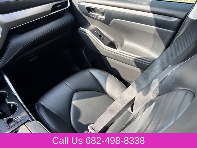 Used 2022 Toyota Highlander SUV