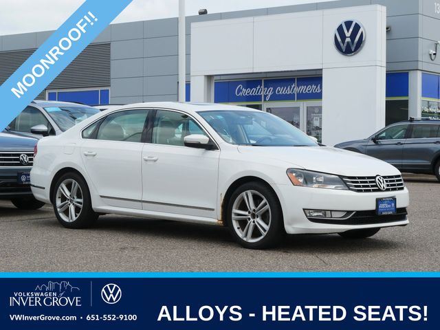 Candy White 2014 Volkswagen Passat Sedan Front-Wheel Drive 6-Speed Automatic
