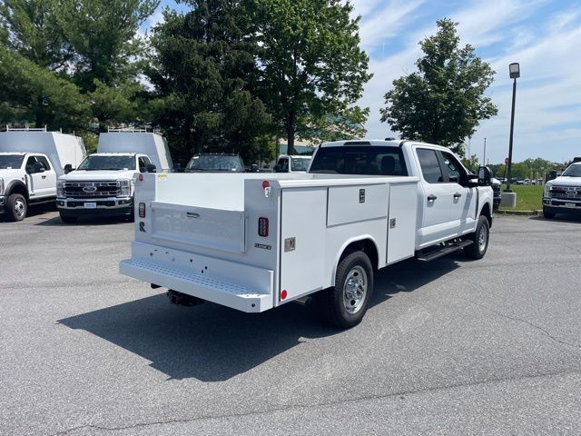 2025 Ford F-350 Super Duty XL