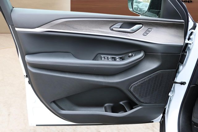 New Car 2025 Jeep Grand Cherokee  Limited For Sale Under $50,000 In Austin, Texas