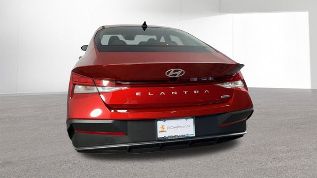 Used 2025 Hyundai Elantra Hybrid For Sale in Indianapolis, IN