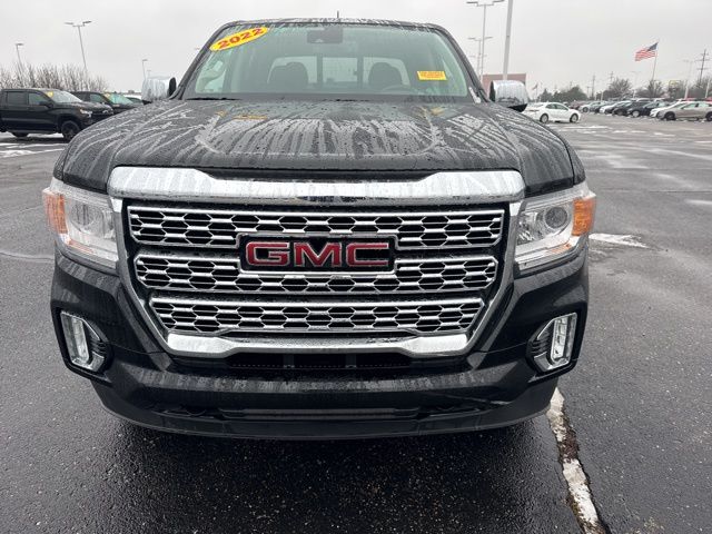 2022 GMC Canyon Denali 2