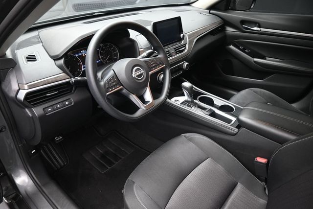 Used 2023 Nissan Altima Sedan