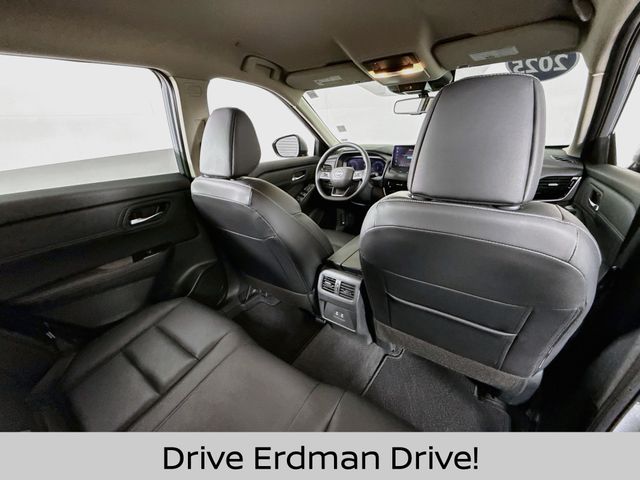 Used 2025 Nissan Rogue SUV